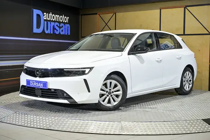 Opel Astra 2023