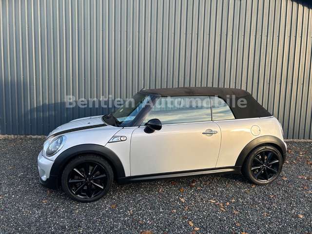 MINI Cooper S Cabrio Leder,Xenon,Klima,Navi,PDC