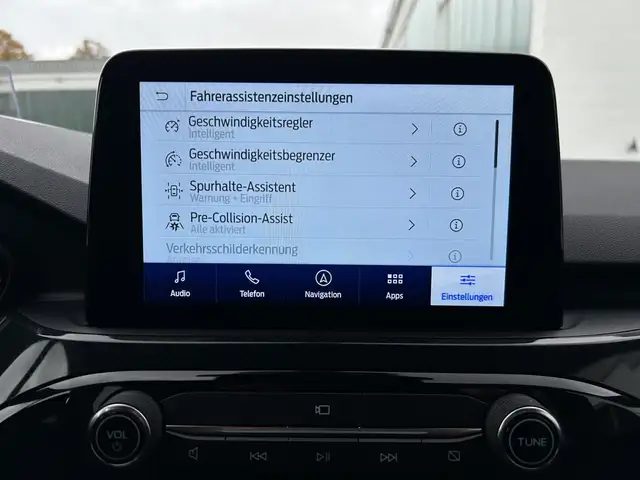 Ford Kuga view 11