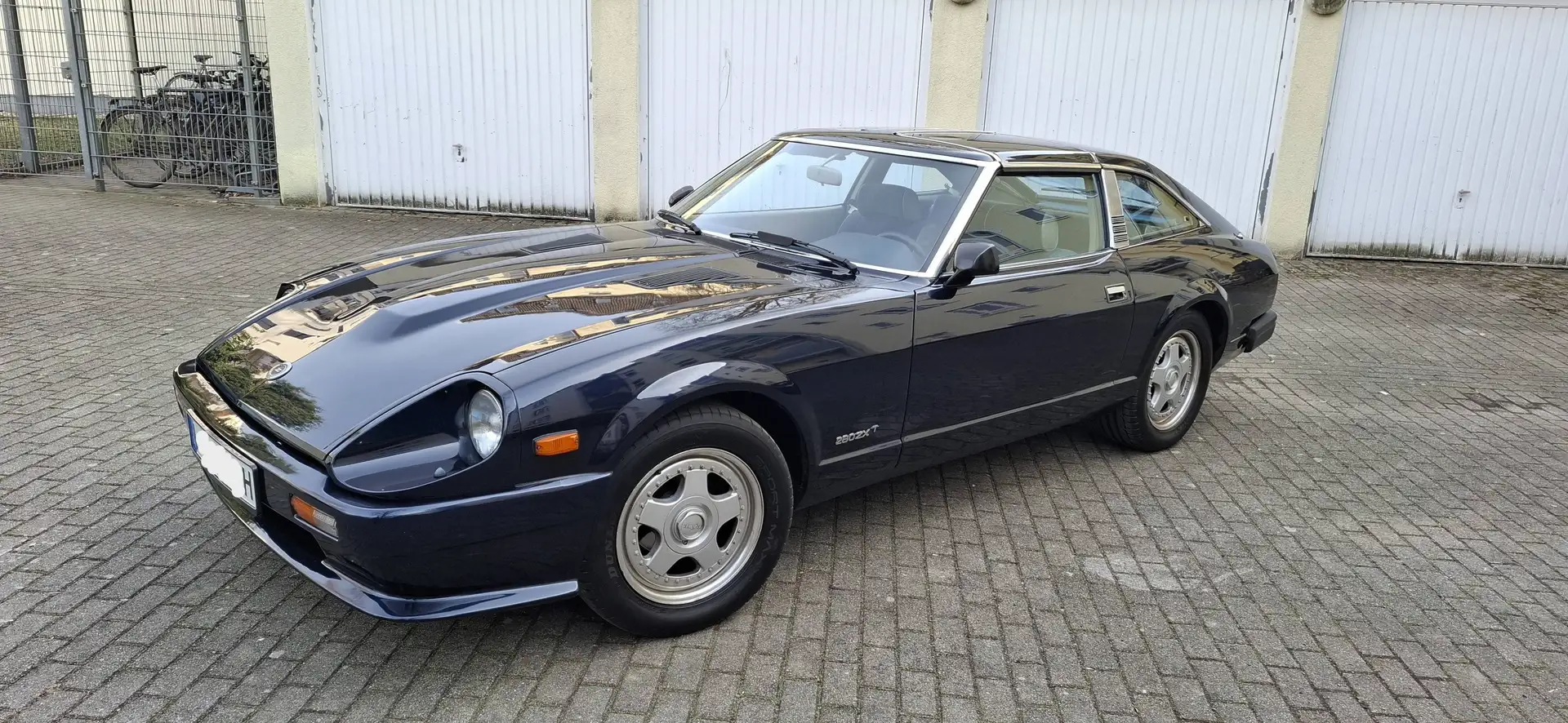 Nissan 280 ZX 280 ZXT Blau - 1