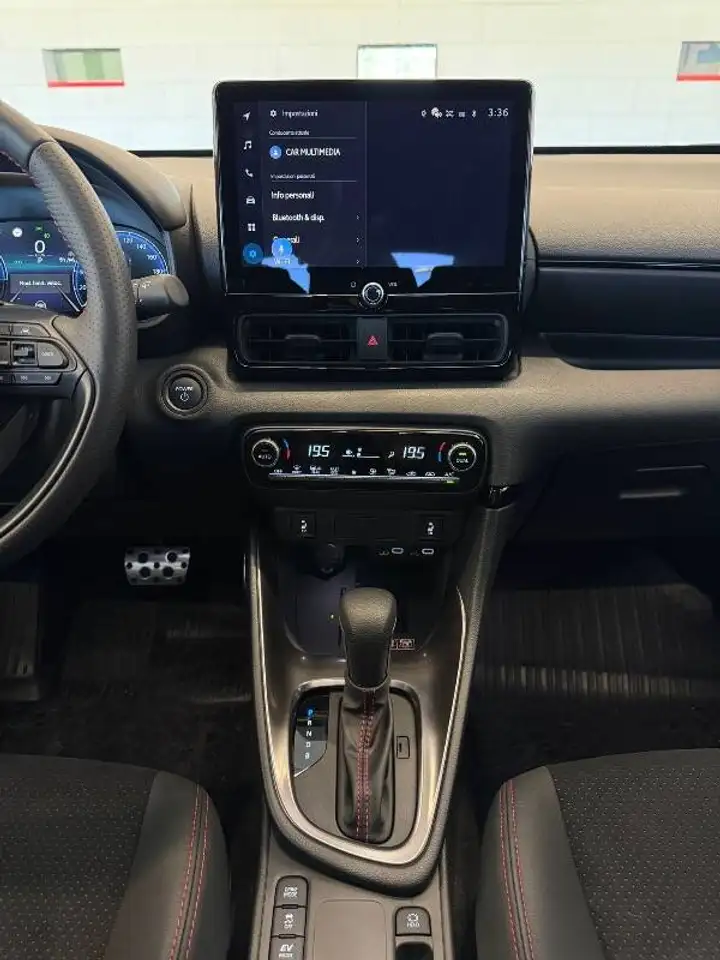 Toyota Yaris IV 2020 1.5h 130 GR Sport, миниатюра 25