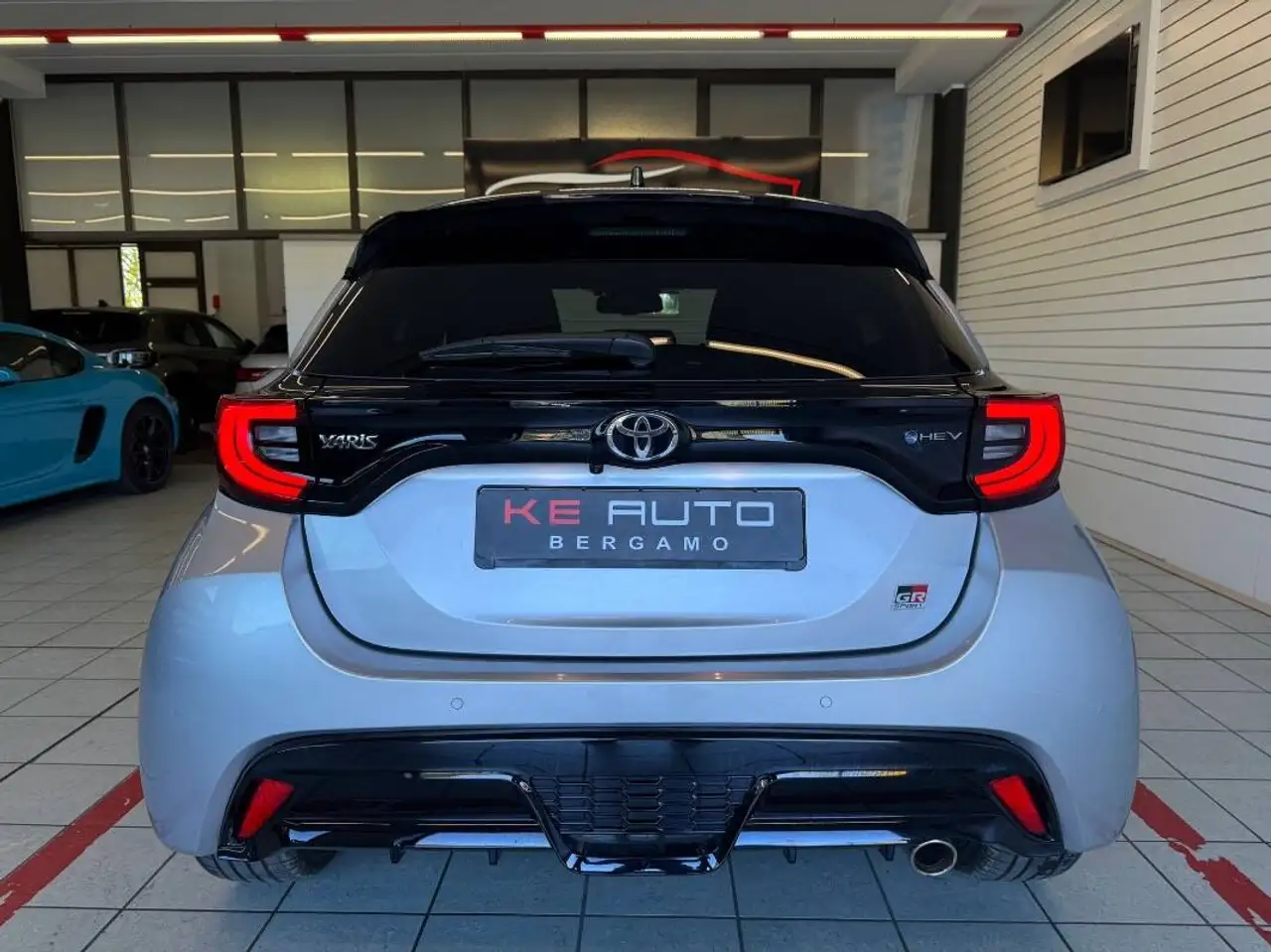 Toyota Yaris IV 2020 1.5h 130 GR Sport, миниатюра 8