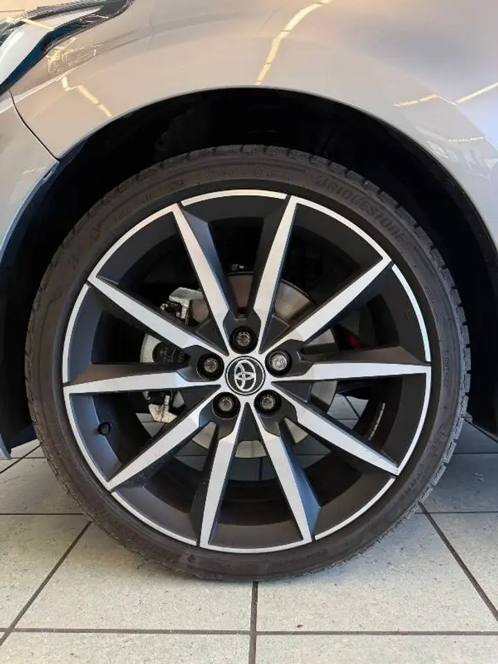 Toyota Yaris IV 2020 1.5h 130 GR Sport, миниатюра 30