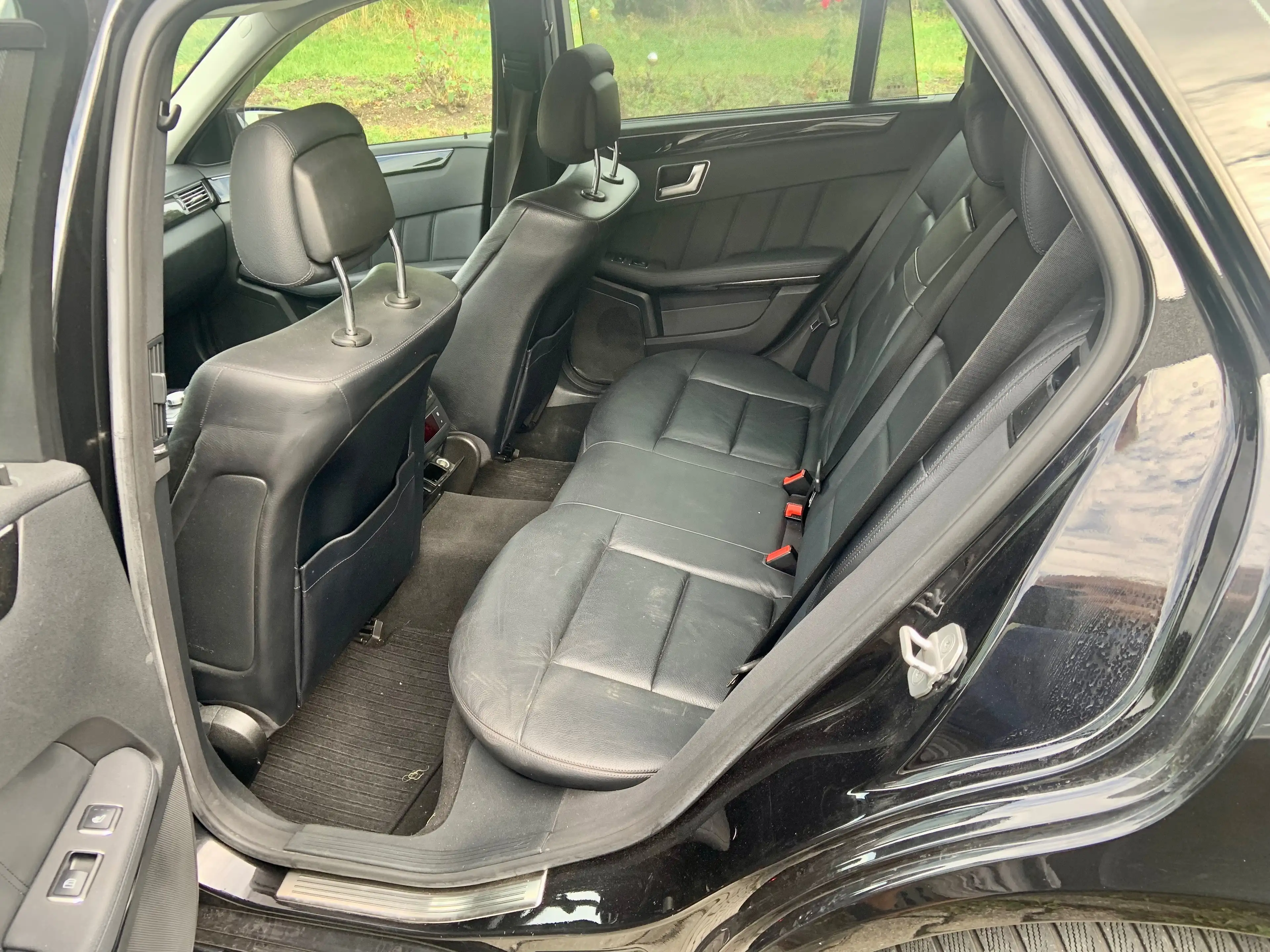 Mercedes-Benz E 350 E-Klasse T-Modell Diesel T CDI DPF 4Matic BlueEFFICIENCY 7G-TRONIC Avantgarde — photo 16