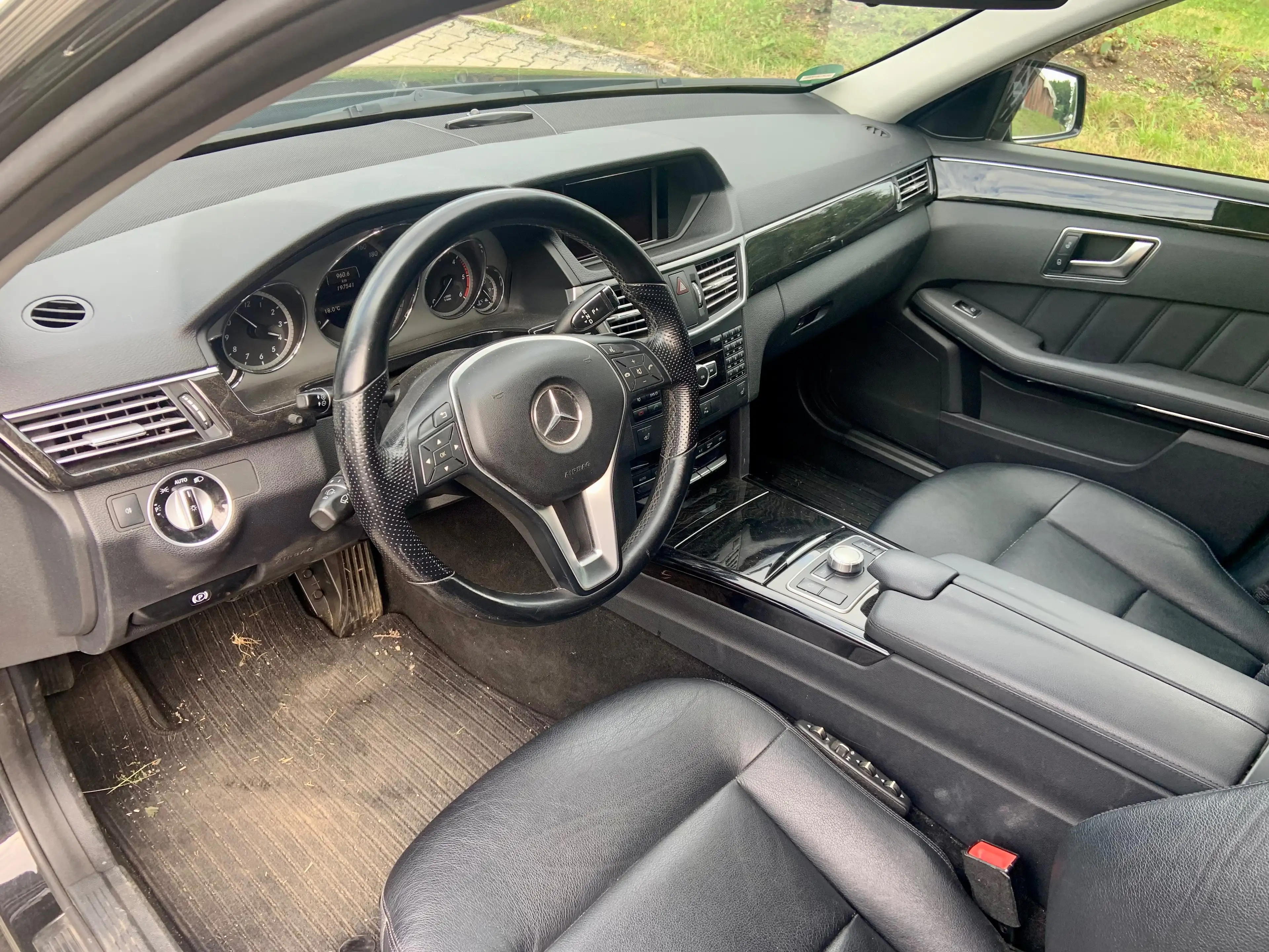 Mercedes-Benz E 350 E-Klasse T-Modell Diesel T CDI DPF 4Matic BlueEFFICIENCY 7G-TRONIC Avantgarde — photo 7