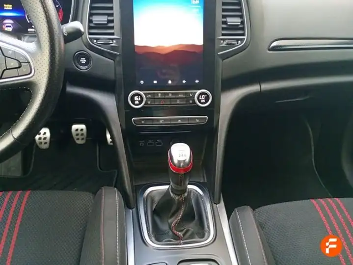 Renault Mégane R.S.Line TCe GPF 2021, foto 12