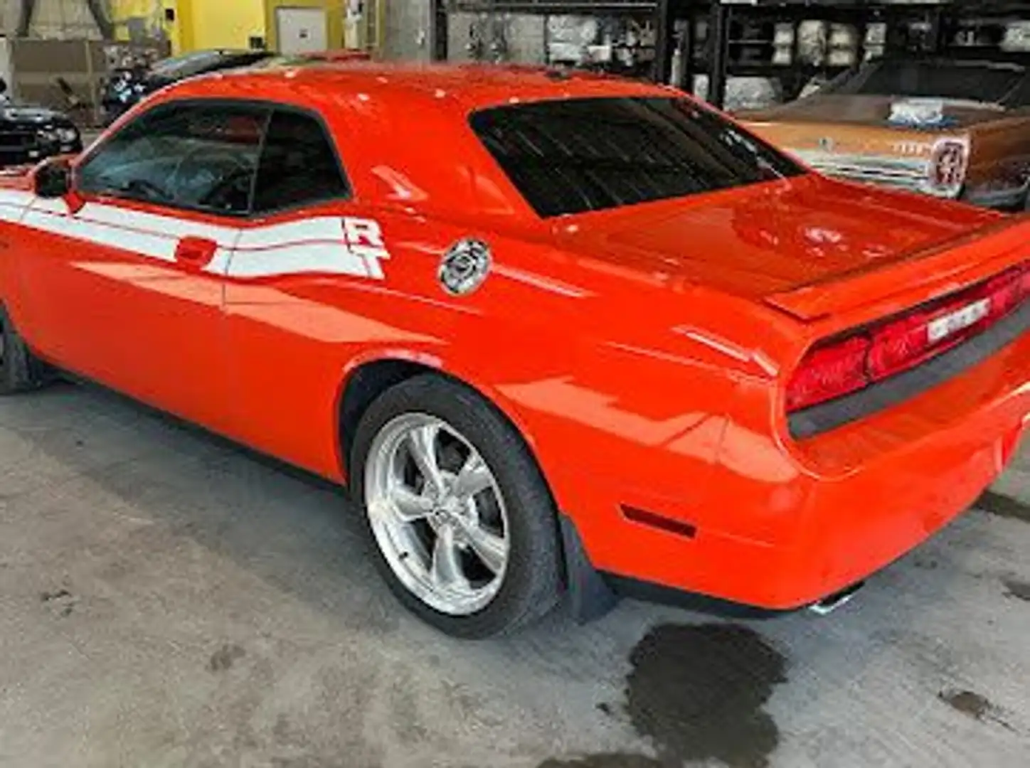 Dodge Challenger R/T 5,7L V8 HEMI 385 - 54000 Kms - 36900€ - 2