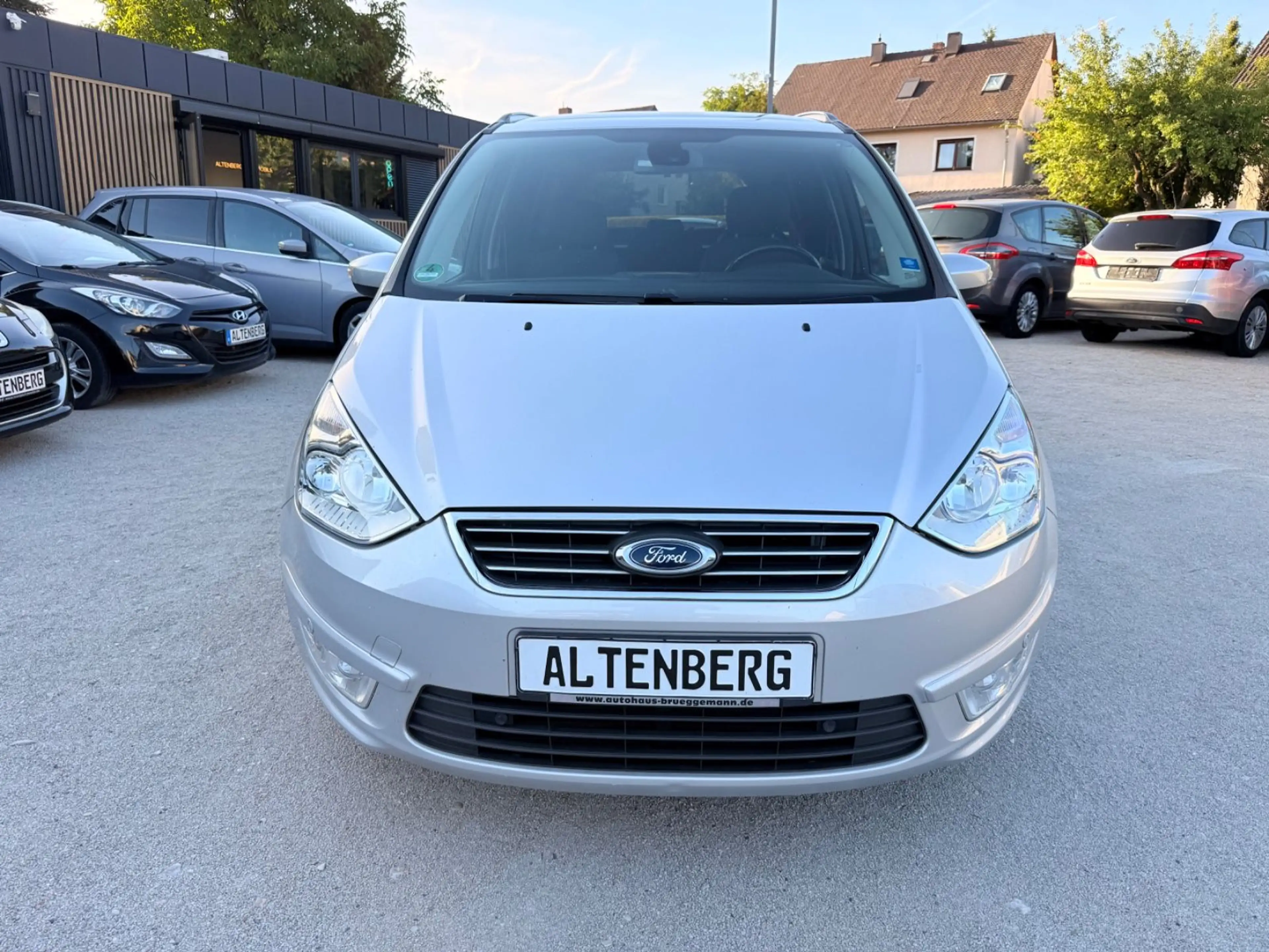 Ford Galaxy Champions Edition — photo 2