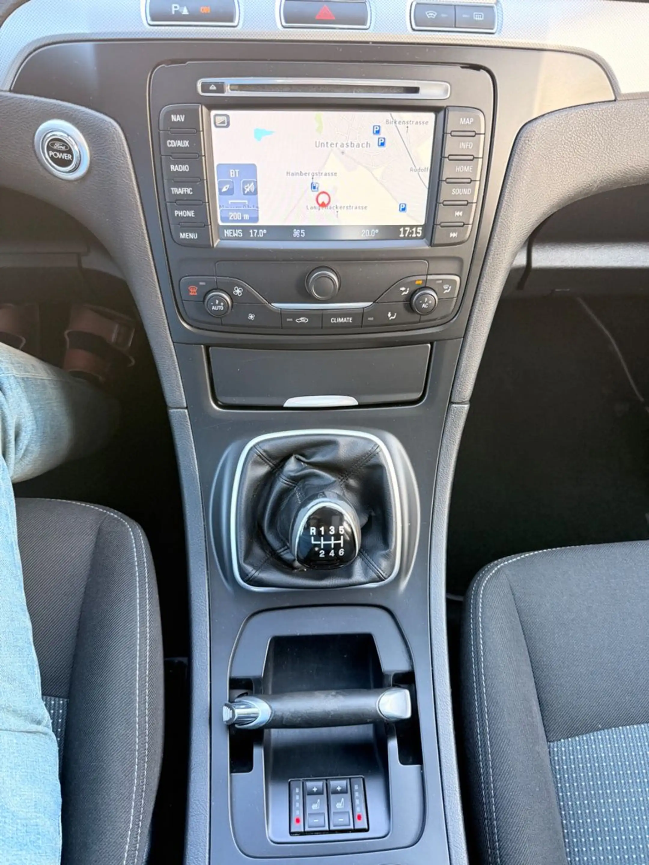 Ford Galaxy Champions Edition — photo 24