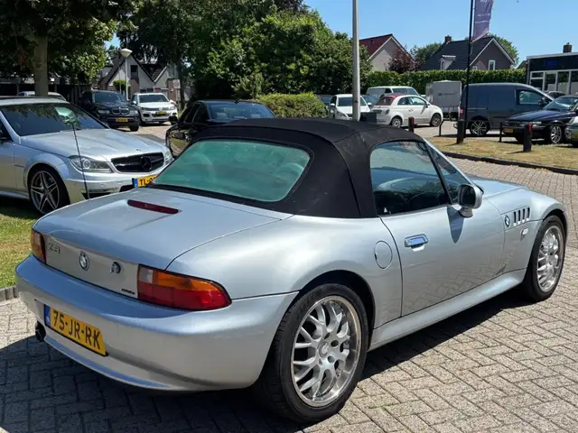 BMW Z3 view 4
