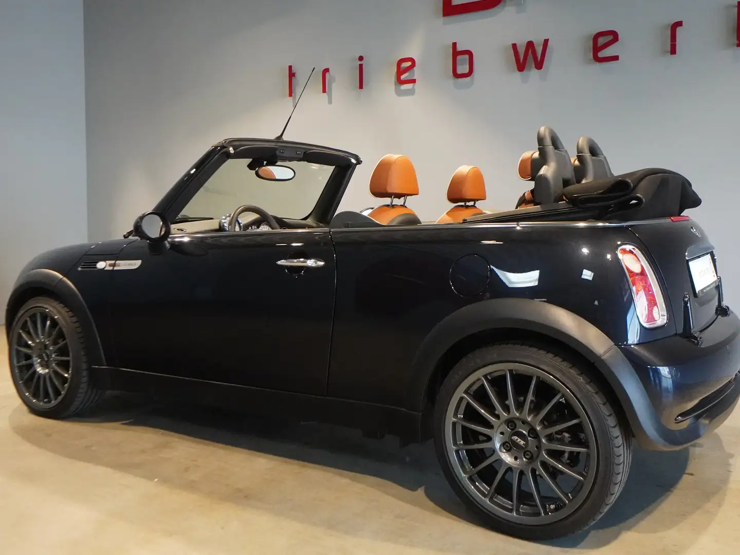 MINI Cooper Cabrio Cooper Sidewalk*2Hd*nur26TKM*HarmKard*Leder*Xenon* Noir - 2