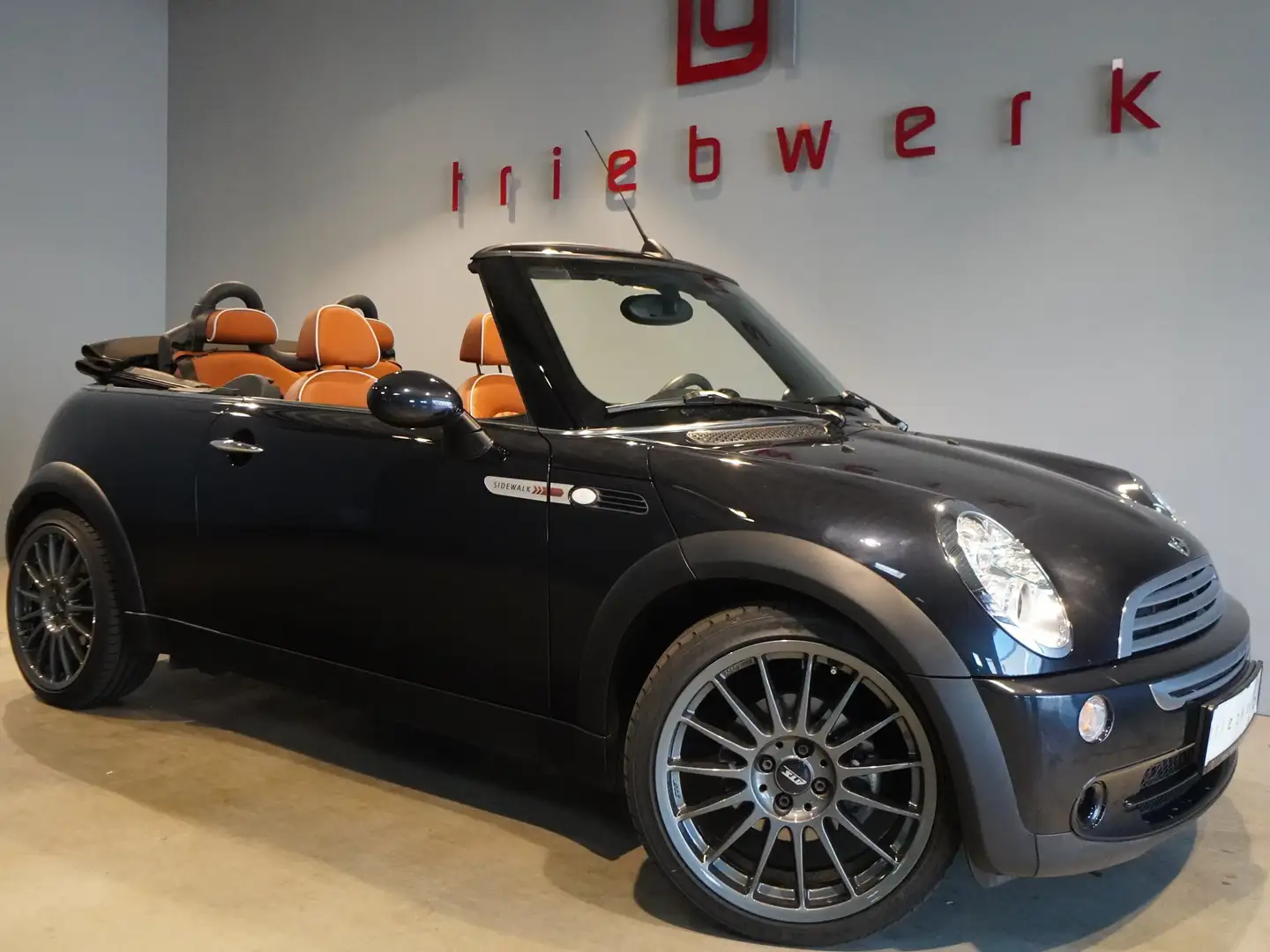 MINI Cooper Cabrio Cooper Sidewalk*2Hd*nur26TKM*HarmKard*Leder*Xenon* Noir - 1