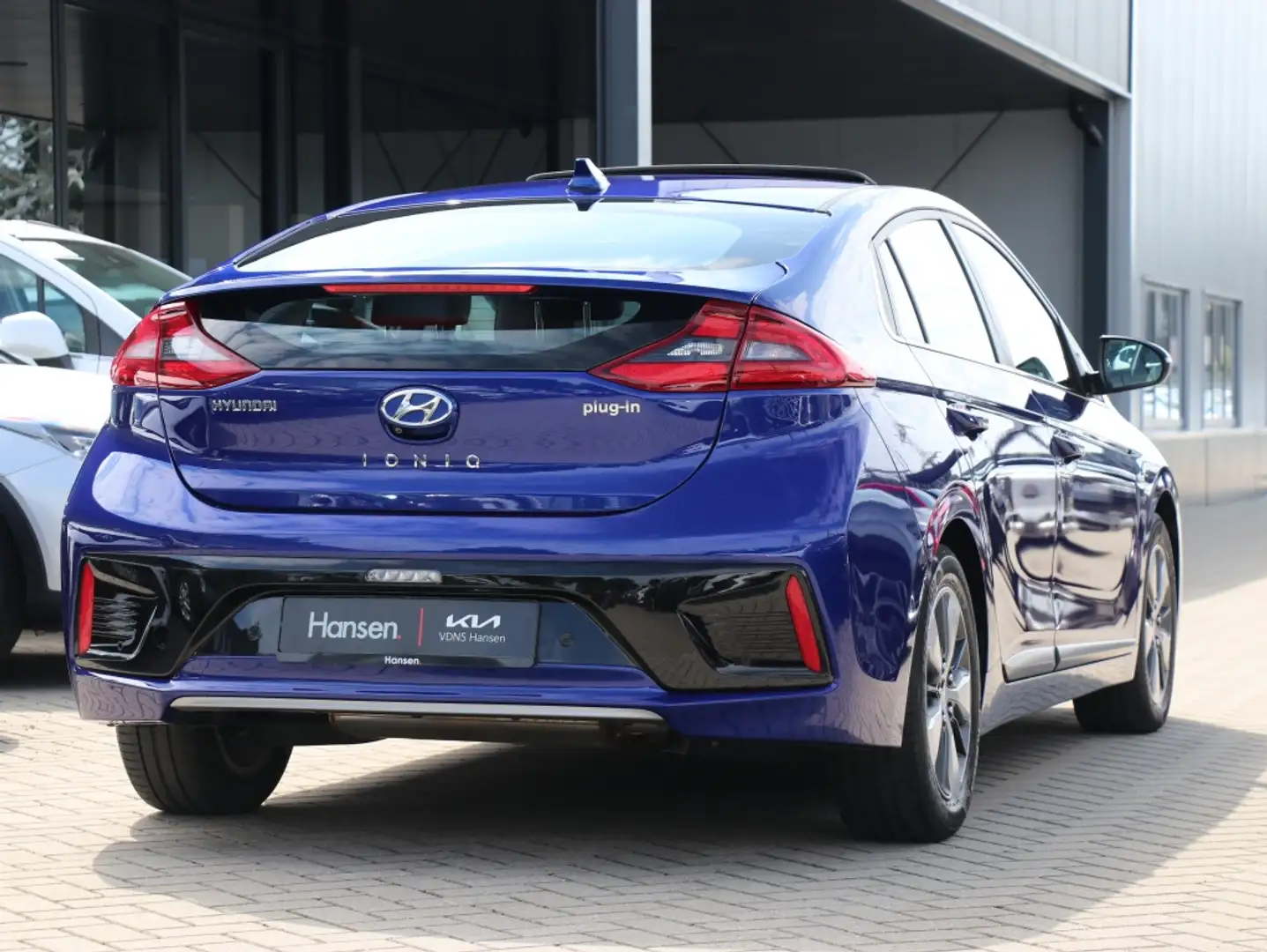 Hyundai IONIQ 1.6 GDi PHEV Premium Sky I Schuifdak I Infinity I Blauw - 2