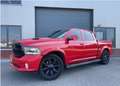 Dodge RAM RAM 5.7 V8 QC 6'4 Wide Body Red Sport Edition Rood - thumbnail 1