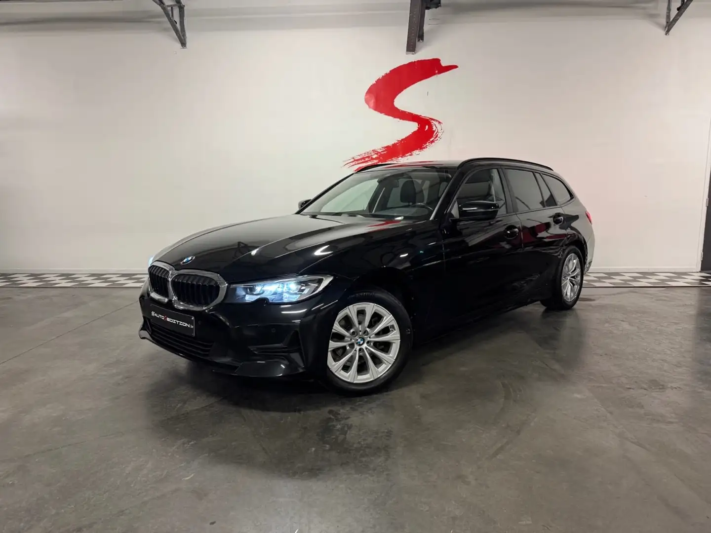 BMW 318 D TOURING // 1ÈRE MAIN // HTVA: 19 421€ Schwarz - 1