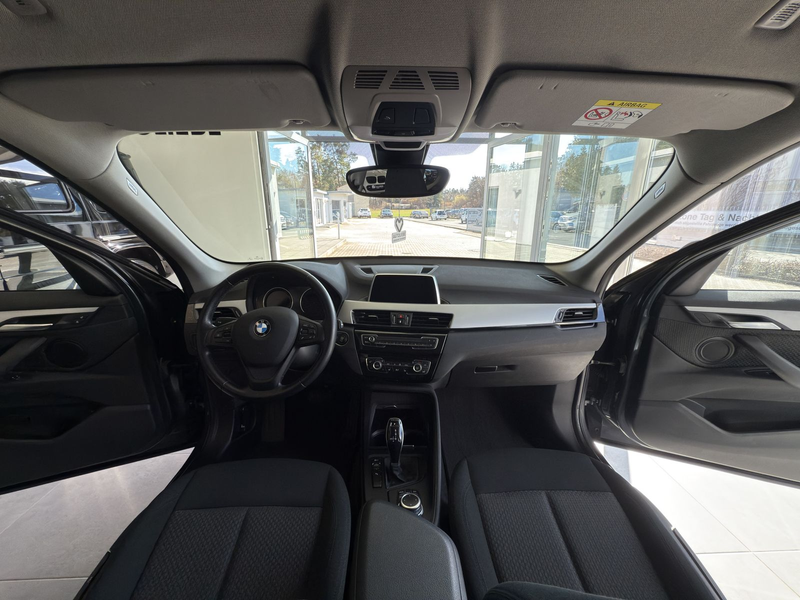BMW X1 sDrive 20i Advantage AHK*LED*RFK*NAVI*TEMPO — photo 8