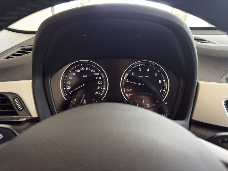BMW X1 sDrive 20i Advantage AHK*LED*RFK*NAVI*TEMPO — photo 14