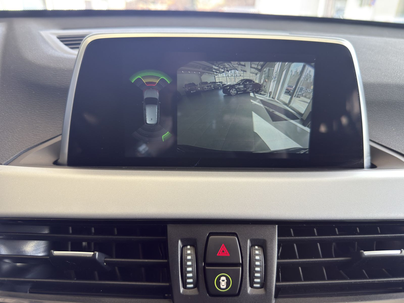 BMW X1 sDrive 20i Advantage AHK*LED*RFK*NAVI*TEMPO — photo 15