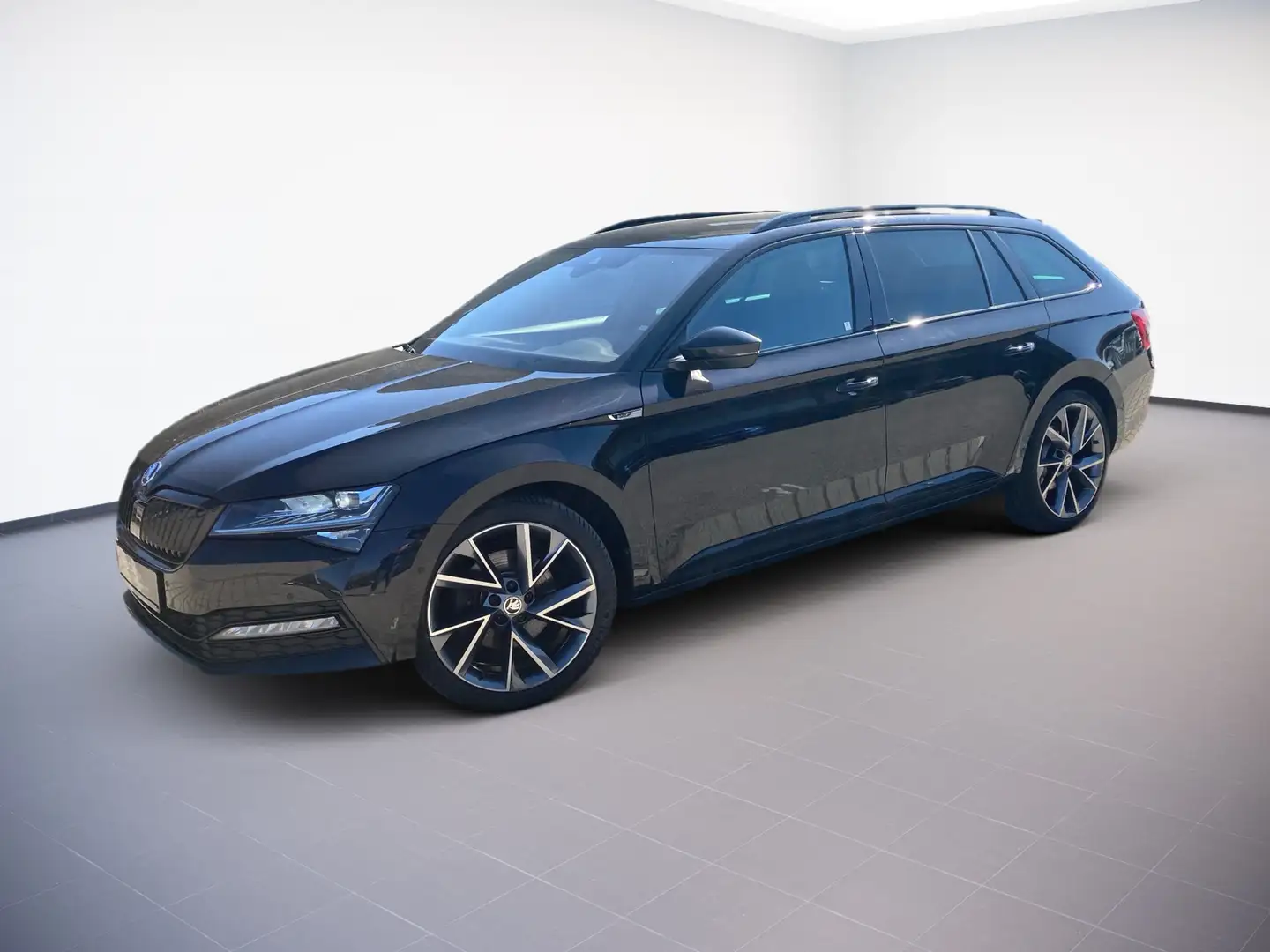 Skoda Superb Com. Sportline 2.0TDI DCC.MATRIX.ViCo.AHK.DSG.NAVI Černá - 2