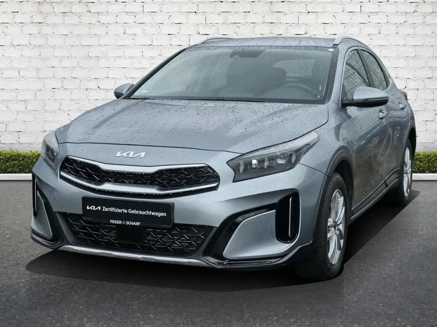 Kia XCeed 1.5T DCT7 SPIRIT XCLUSIVE Silber - 1