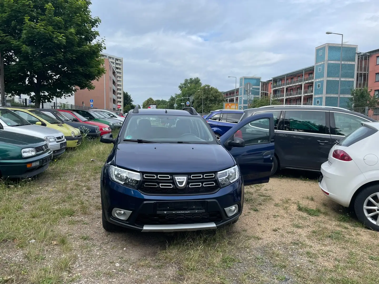 Dacia Sandero Stepway Celebration, LPG-Gas, Navi, Kamera, TOP. Albastru - 2