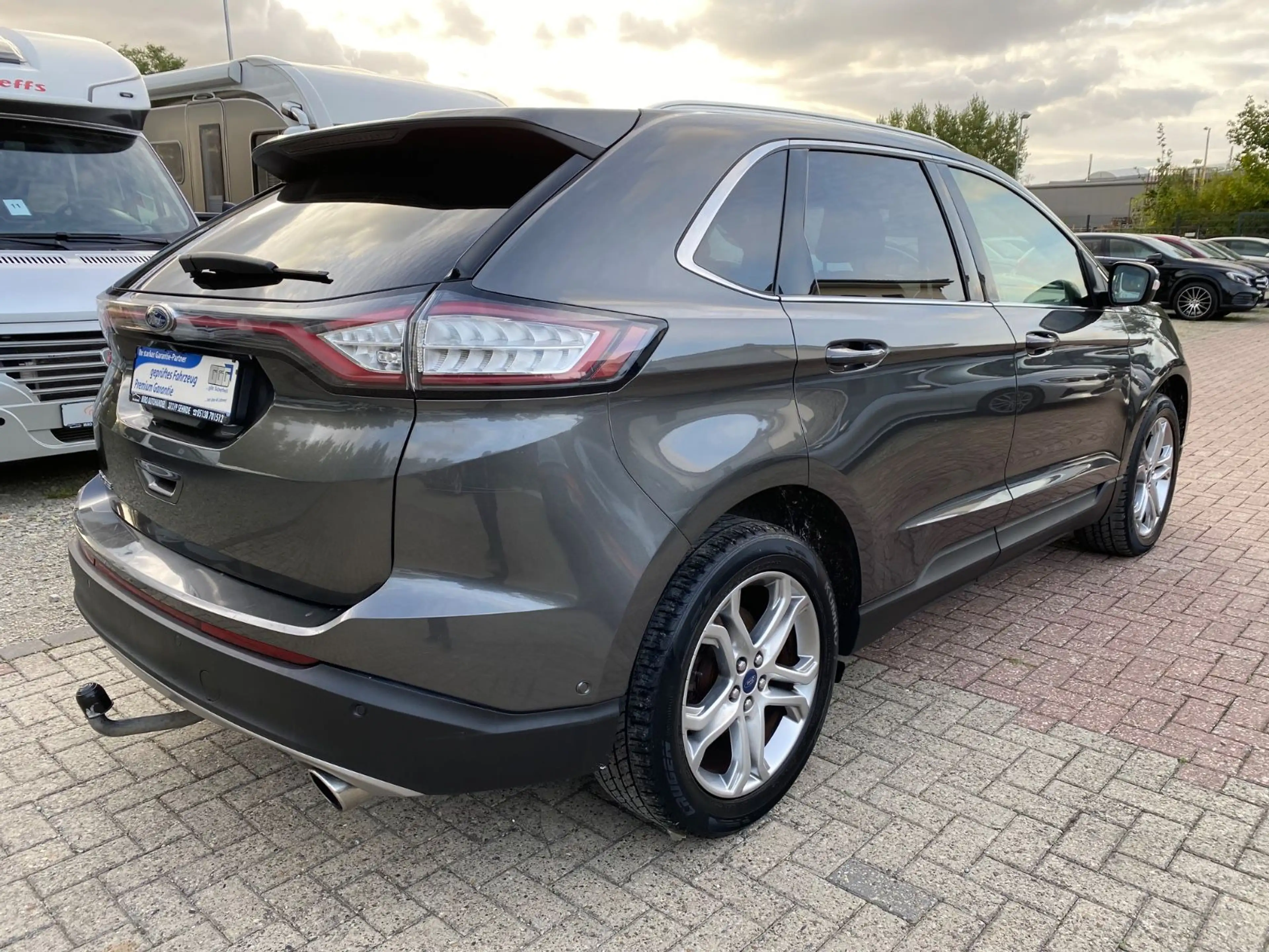 Ford Edge Titanium 4x4 — photo 7
