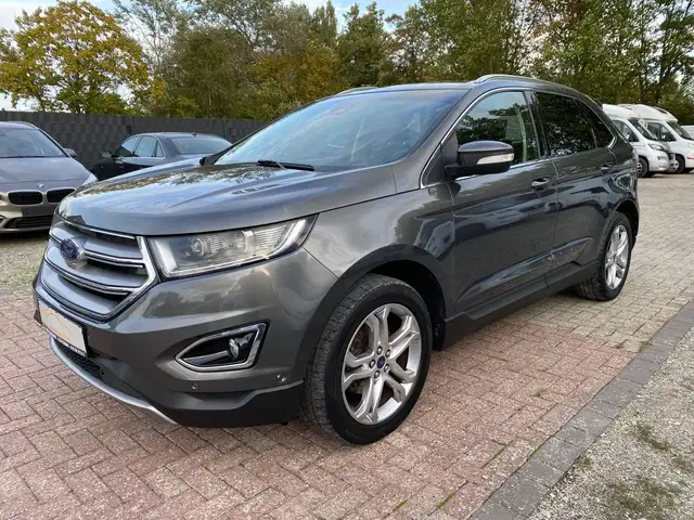 Ford Edge Titanium 4x4