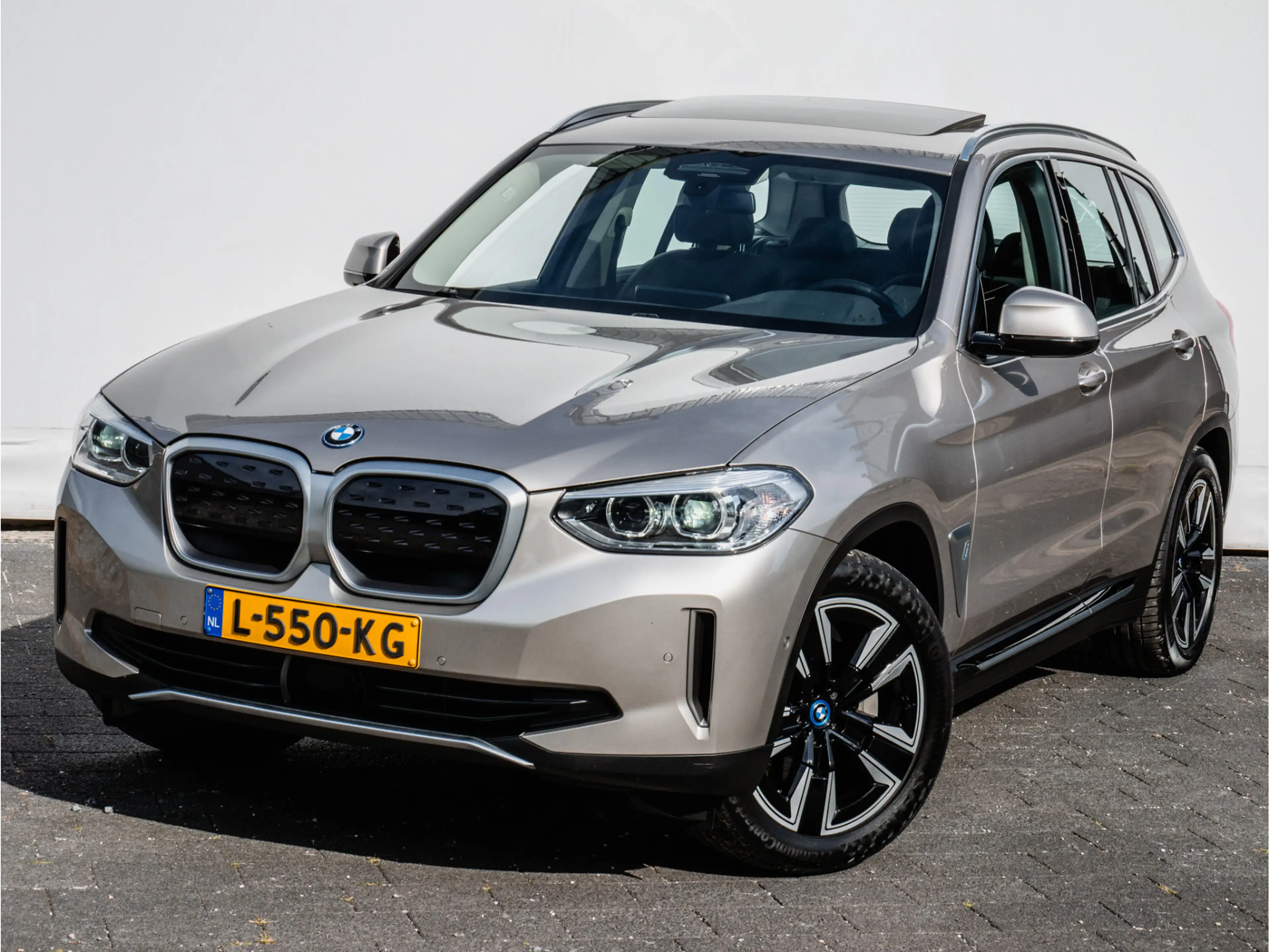 BMW iX3 Executive 80 kWh Trekhaak/ Elek. panoramadak/ Adap — photo 6