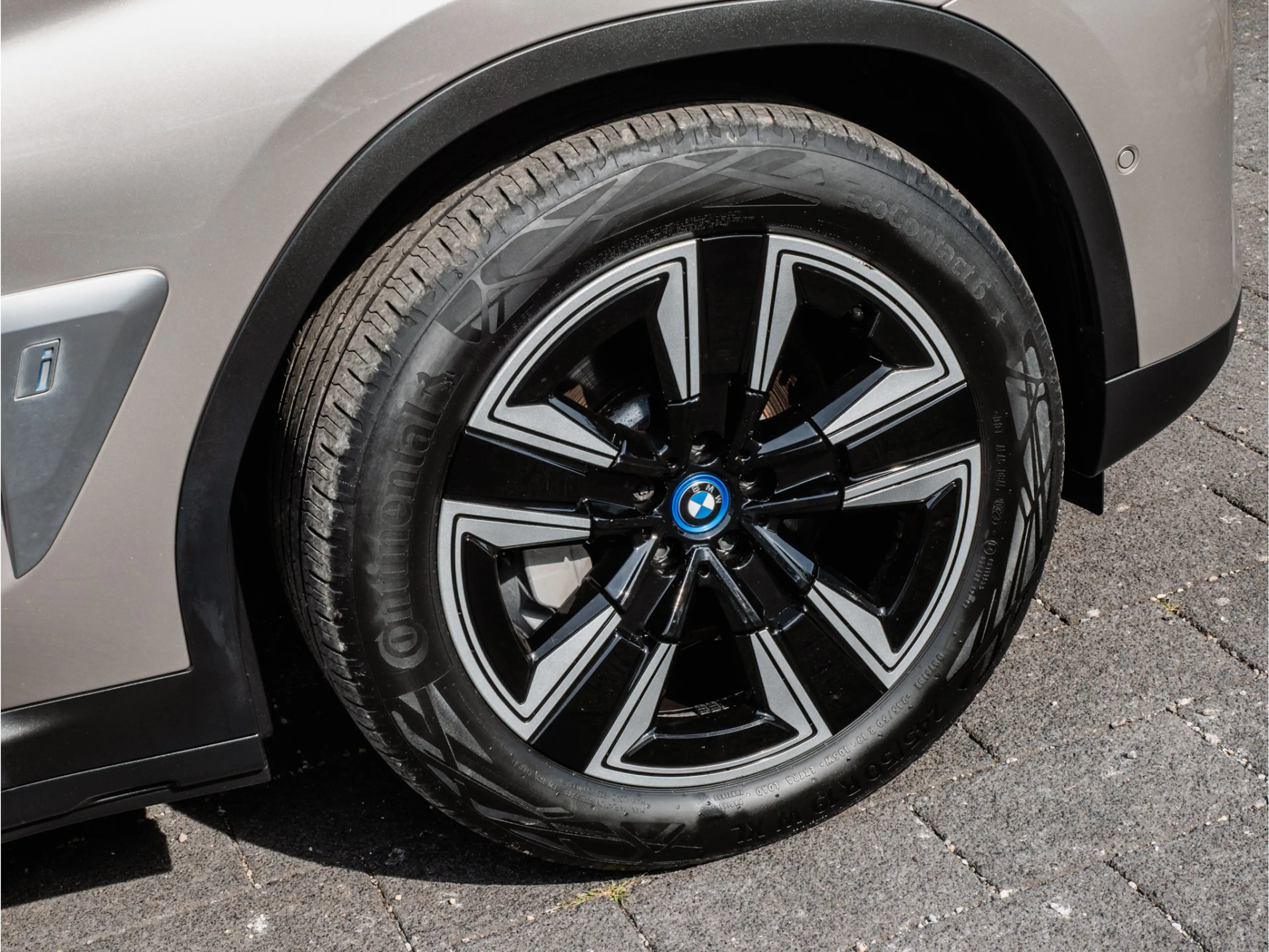 BMW iX3 Executive 80 kWh Trekhaak/ Elek. panoramadak/ Adap — photo 42