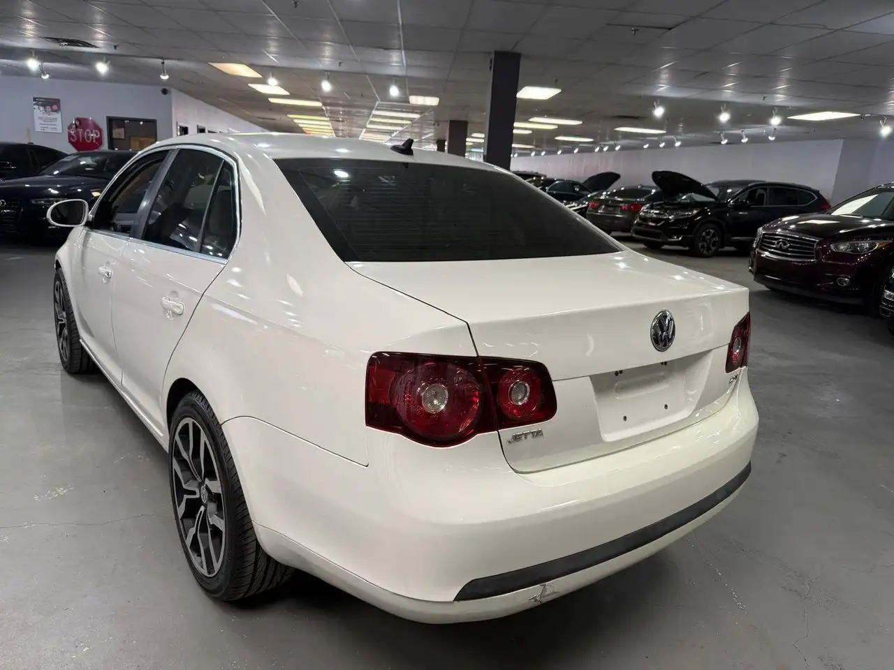 Volkswagen Jetta снимка Volkswagen Jetta