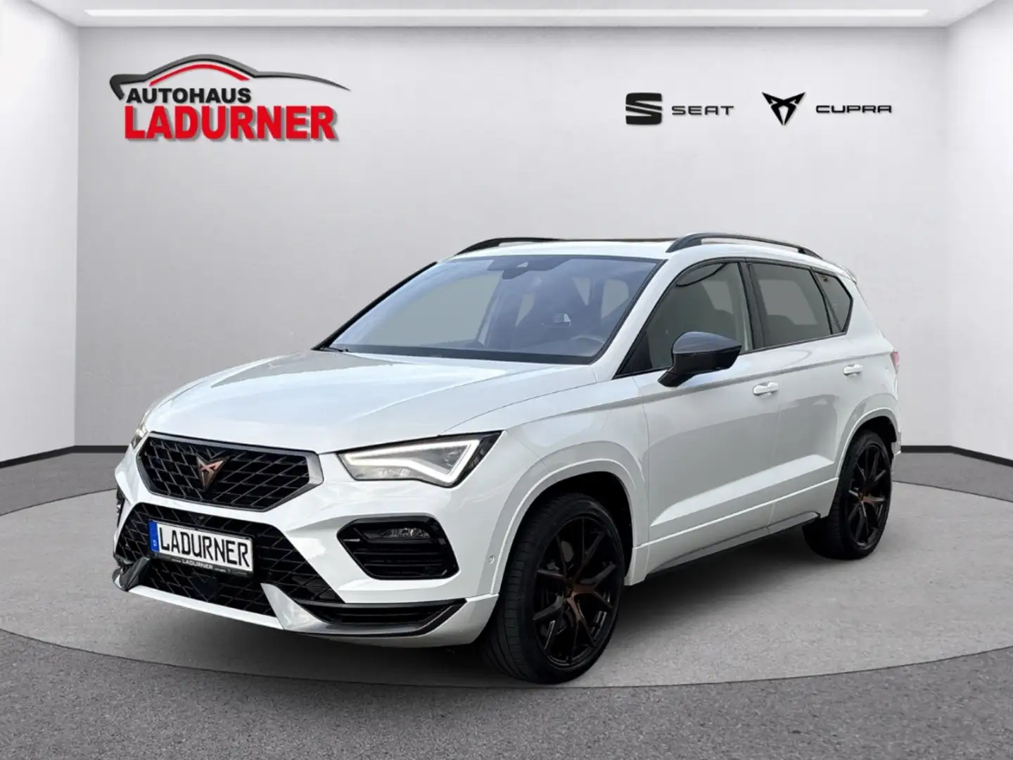 CUPRA Ateca 4Drive 2.0lTSI *AHK+SOUNDSYSTEM+PANODACH* Weiß - 2