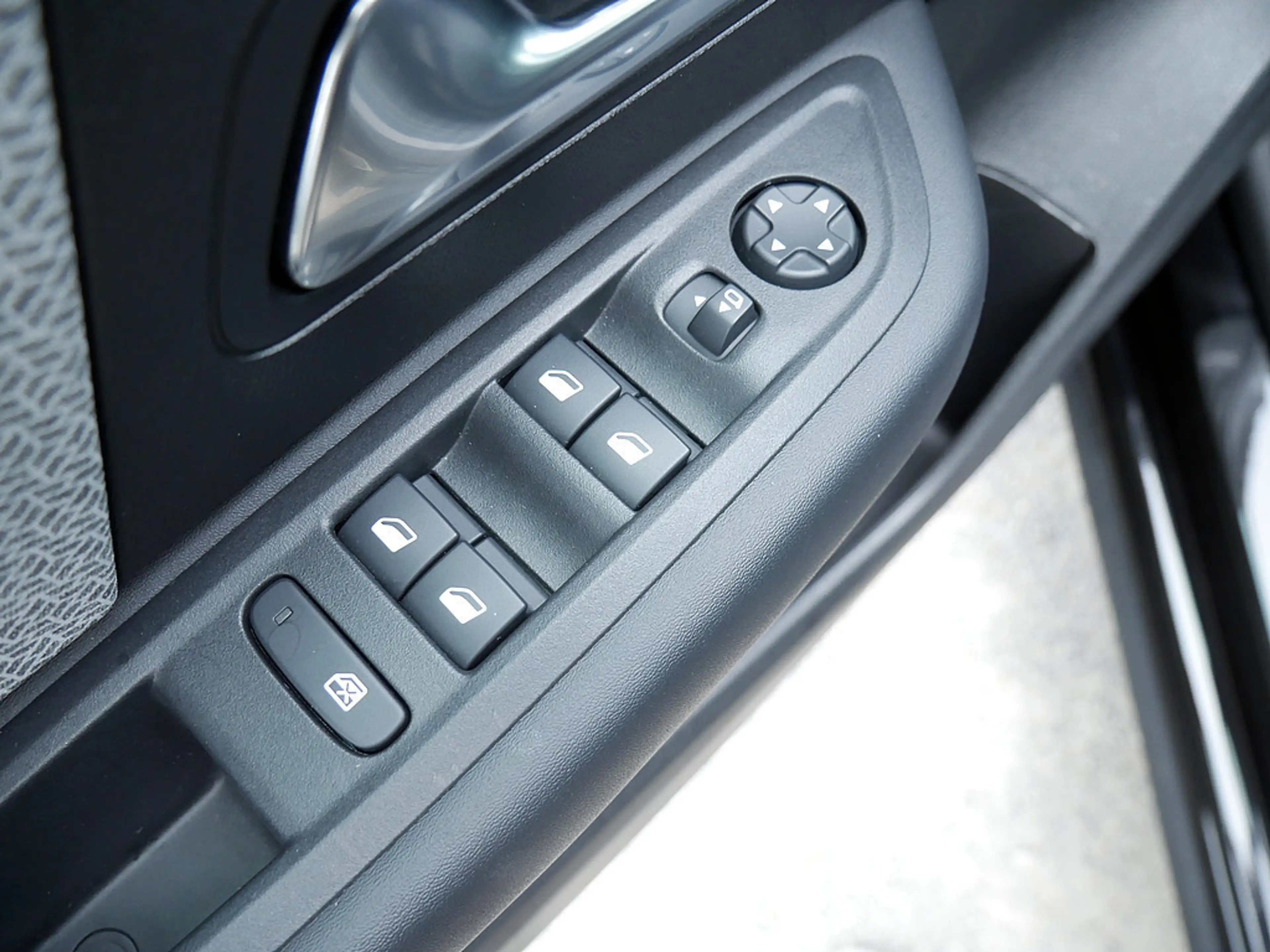 Citroen C4 X PureTech 130 Max KAMERA NAVI ACC HUD LED — photo 7