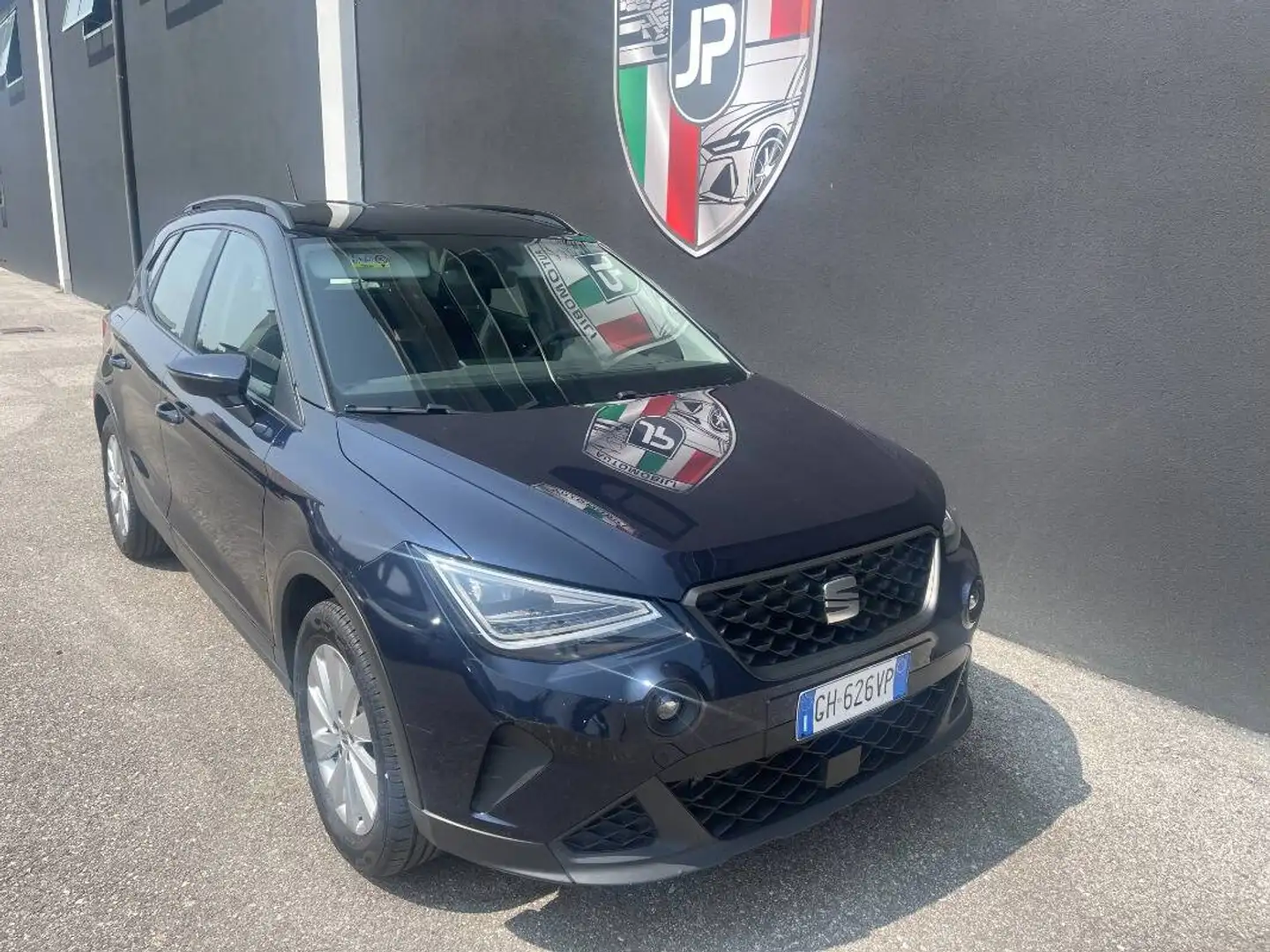 SEAT Arona 1.0 ecotsi Xperience 110cv dsg Bleu - 2
