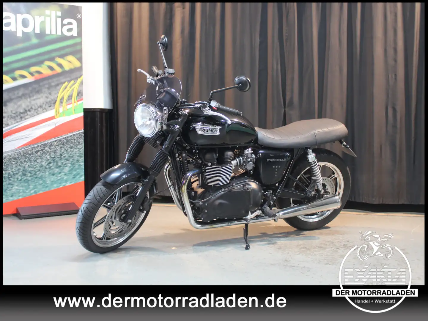 Triumph Bonneville T100 Bonneville T100 SE // SHARK ENDSCHALLDÄMPFER // Black - 2