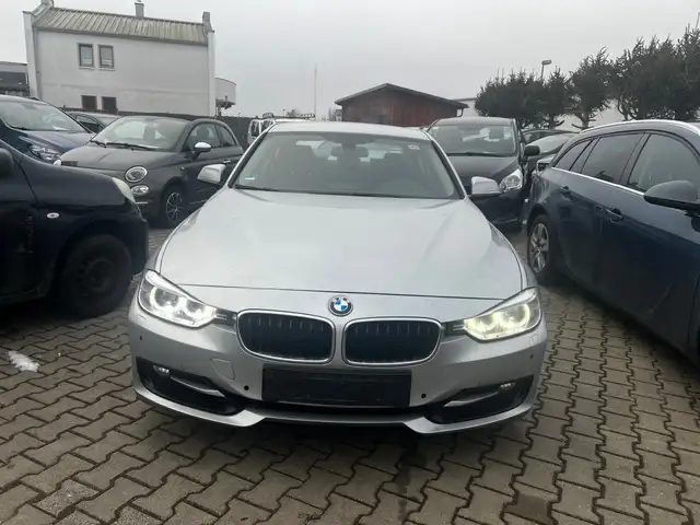 BMW 318 318 d