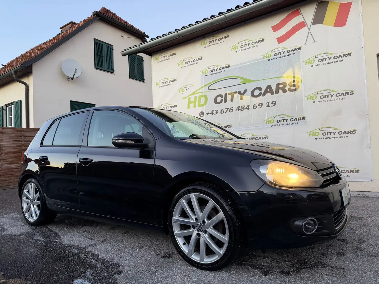 Volkswagen Golf Highline 1,6 TDI DPF DSG Neues Pickerl!!! - 1