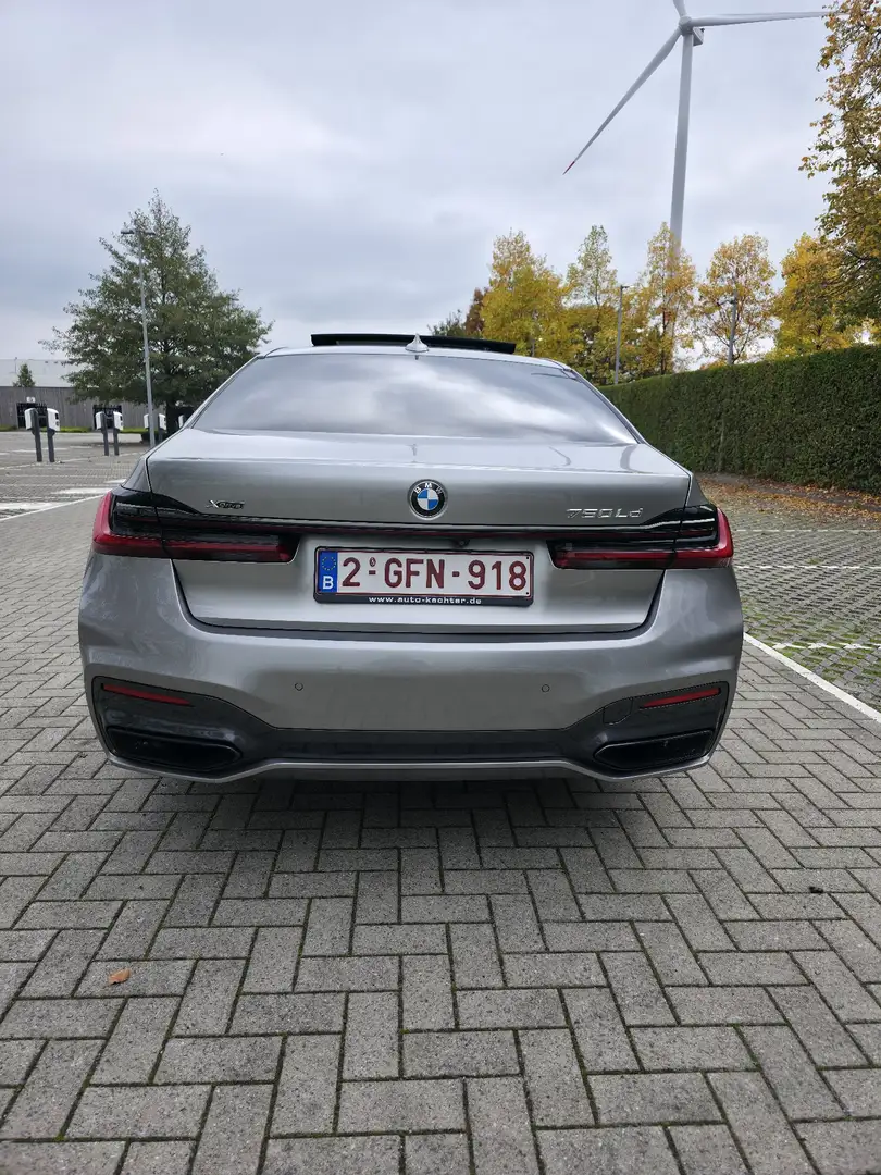 BMW 750 750Ld xDrive - 2