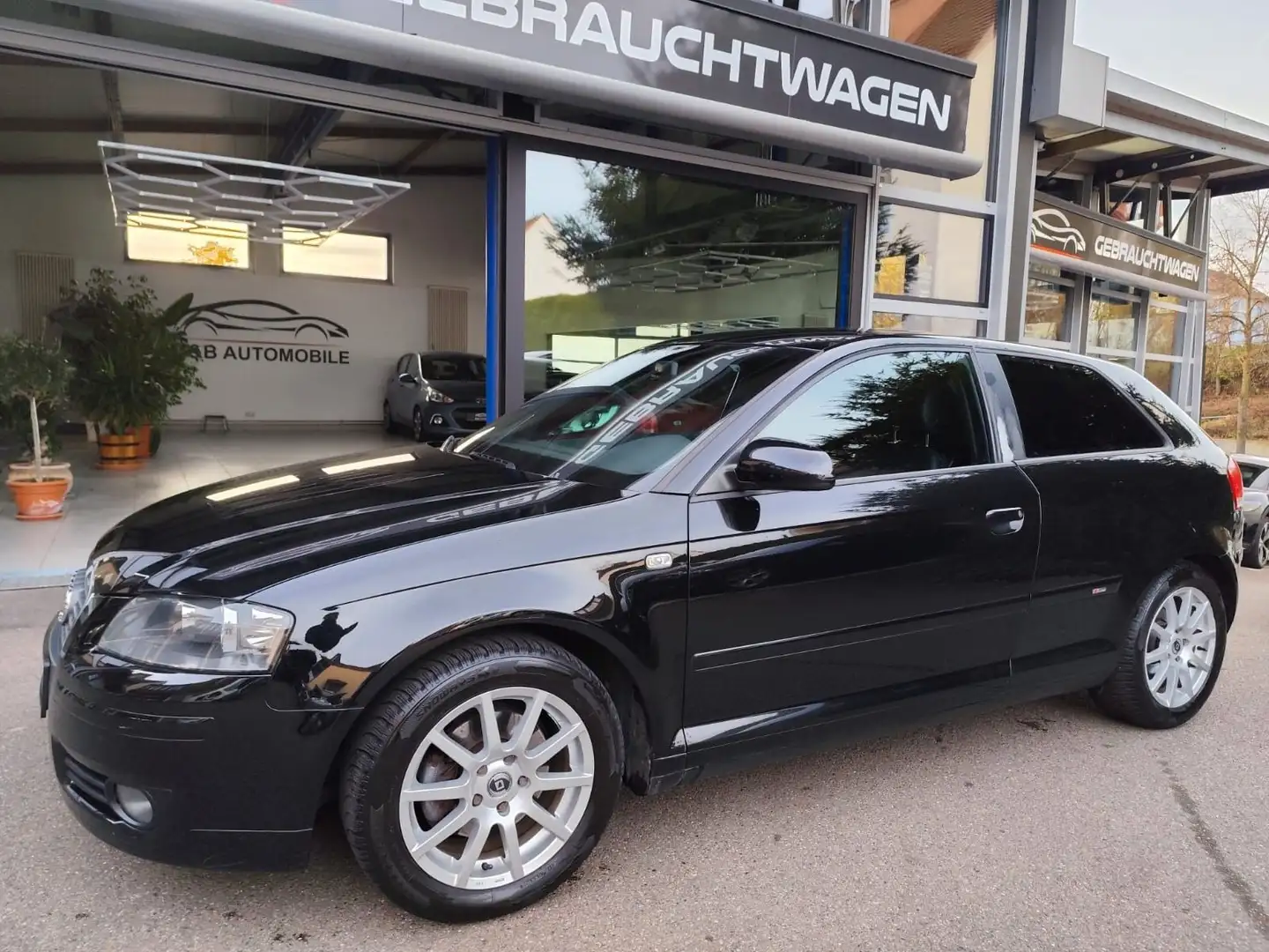Audi A3 S-LINE, LEDER, KLIMA, TÜV + INSP + ZR NEU Schwarz - 1