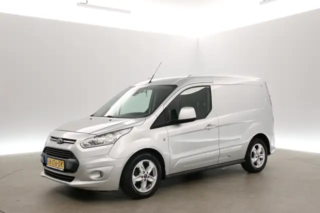 Ford Transit Connect view 8