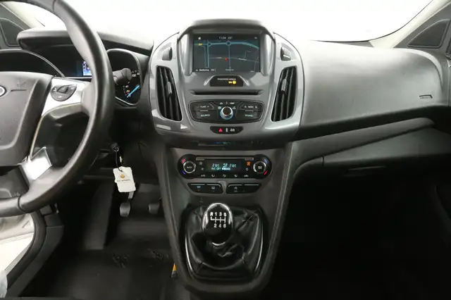 Ford Transit Connect view 11