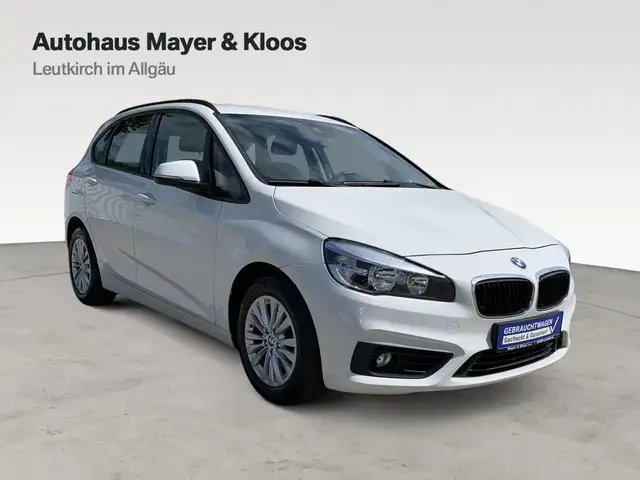 BMW 214 d  Advantage Navigation Sitzheizung