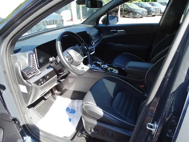 Kia Sportage view 7
