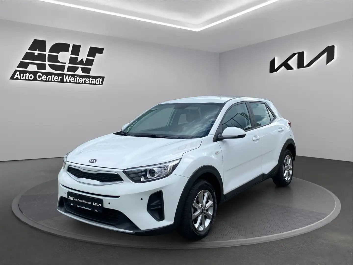 Kia Stonic STONIC 1.2 ED7 CARPLAY SITZHEIZUNG EINPARKHILFE Weiß - 1