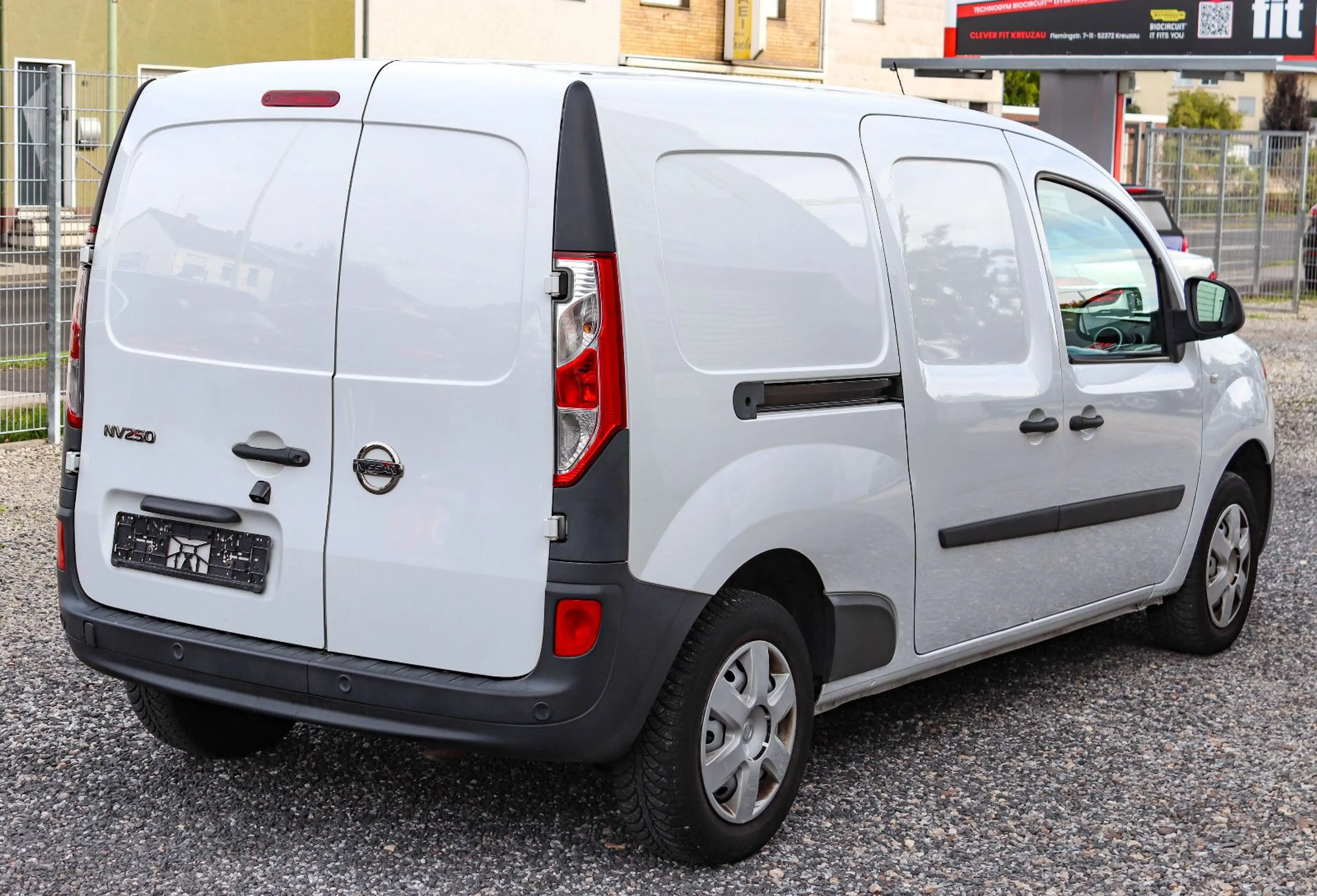 Nissan NV250 Kastenwagen L2H1 2,2t*KAMERA*TEMPO*KLIMA* — photo 5