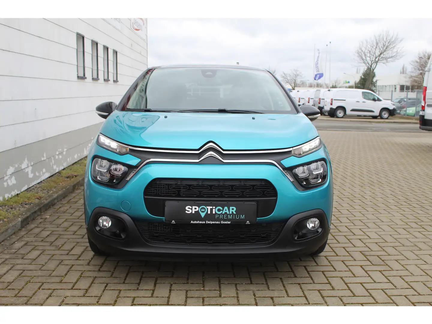 Citroen C3 Shine PT110 EAT6 LED Navi Keyless Alu Kamera Blau - 1