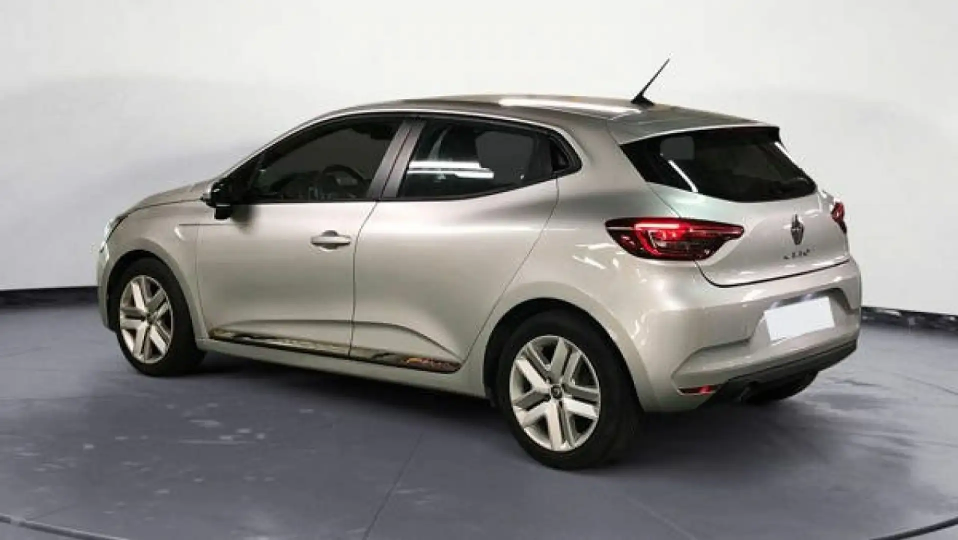 Renault Clio TCe Energy Limited 66kW Plateado - 2