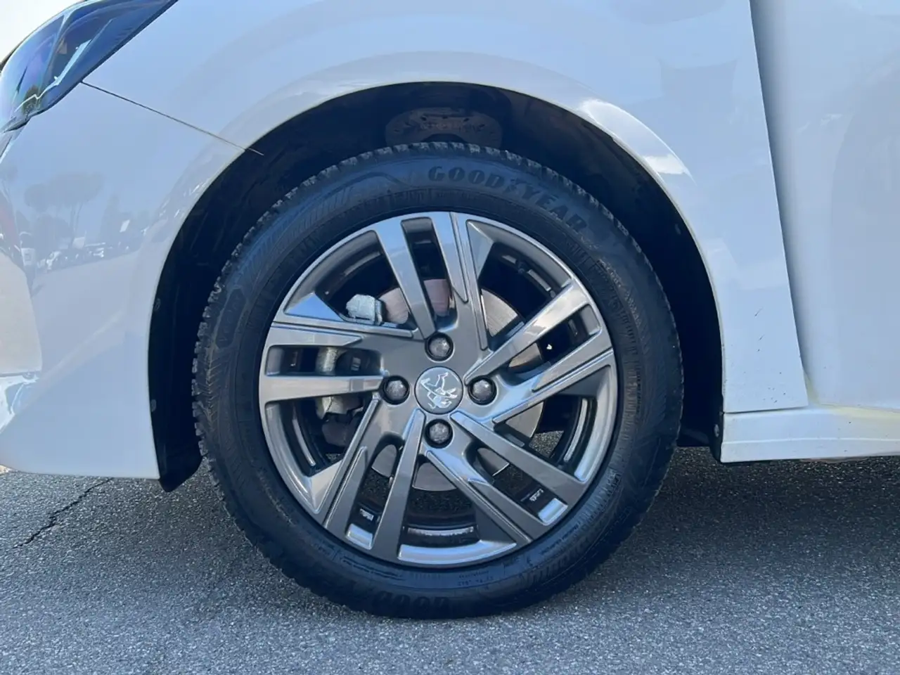 Peugeot 208 2ª serie - 208 PureTech 100 Stop&Start EAT8 5 port 9