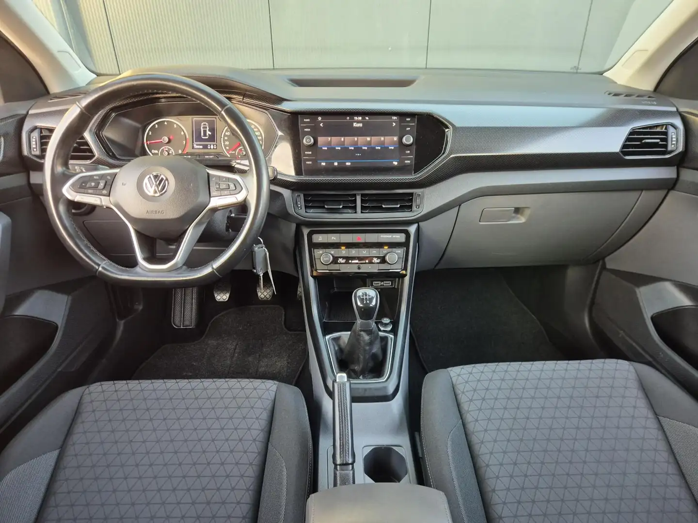 Volkswagen T-Cross 1.0 TSI Life Gris - 2