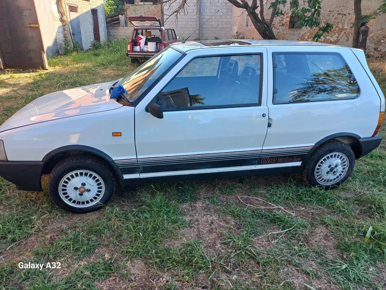 Fiat Uno 3p 1.3t ie 105cv, foto 2
