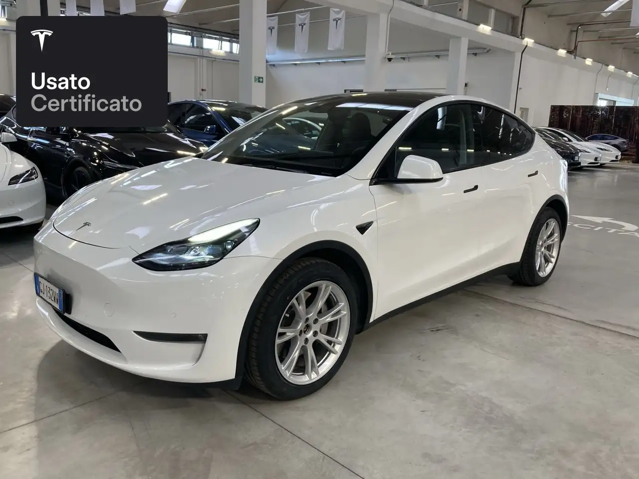 Tesla Model Y Long Range AWD, миниатюра 2
